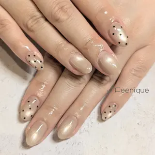 ネイル Eri 歴9年 / 南森町ネイル💅のネイルデザイン