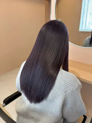カラー Gigi Kazumaのヘアスタイル