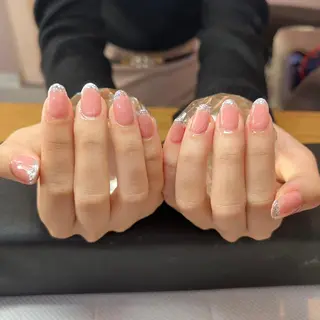 ネイル 長谷川 奈緒美のネイルデザイン