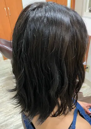 ミディアム カラー ヘアアレンジ 山本 彩加のヘアスタイル