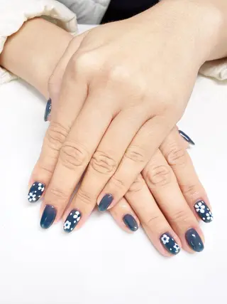 カラー Queen‘s nail salonのネイルデザイン