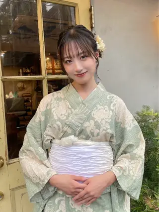 ヘアアレンジ KURIA‪‪/ブリ ーチ/ダブルカラーのヘアスタイル