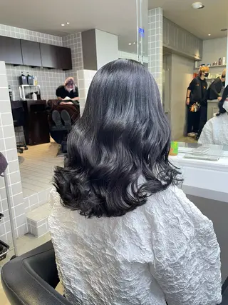 ミディアム カラー パーマ ヘアアレンジ メンズ キッズ ネイル マツエク・マツパ アイブロウ 🦋縮毛/韓国レイヤ ー/透明感カラー🦋のヘアスタイル