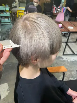 カラー 顔まわり/W カラー/リョウのヘアスタイル
