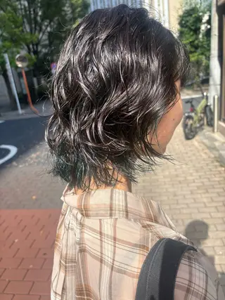 ショート カラー パーマ アートディレクター 尾内 友美のヘアスタイル