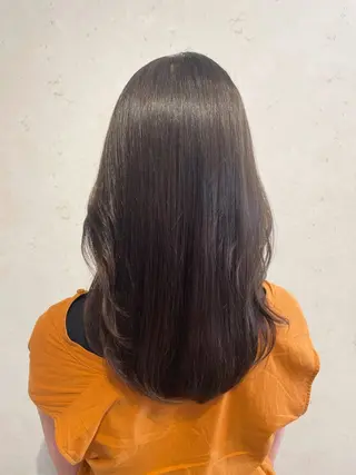 ロング 藤田 美香のヘアスタイル