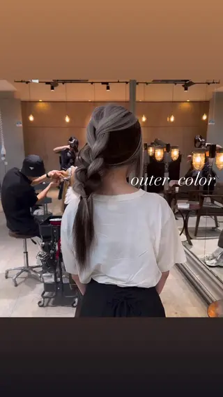 セミロング カラー 💜ハイトーン💛 マジカルかいちゃんのヘアスタイル