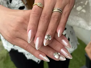 ネイル ✴︎ Delightのネイルデザイン