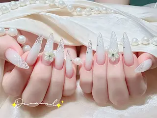 ネイル Dia nail サロンのネイルデザイン