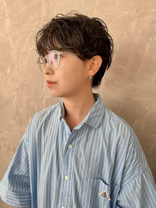 ショート 透明感カラー NAN AMI グレージュのヘアスタイル