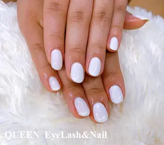 ショート カラー Bloom Nailのネイルデザイン