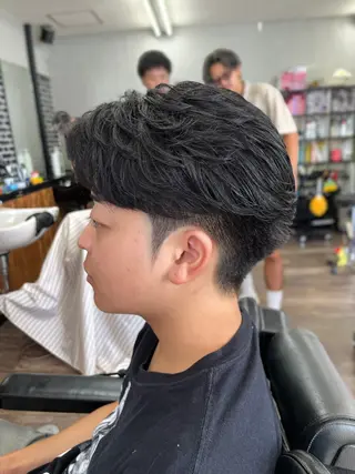 ミディアム メンズ 橋本 拳史郎のヘアスタイル