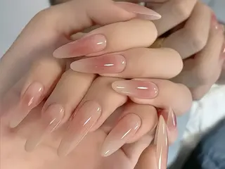 ネイル nana 🤍のネイルデザイン