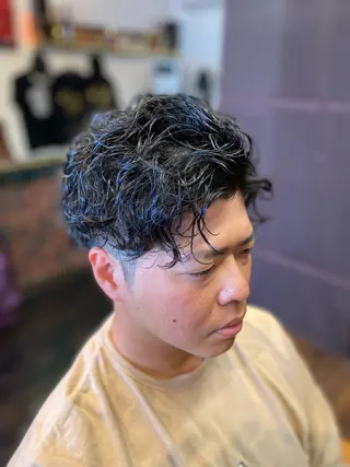 パーマ 【メンズパーマ】 山下勝勲のヘアスタイル