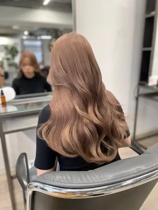 カラー 山下 穂嘉のヘアスタイル