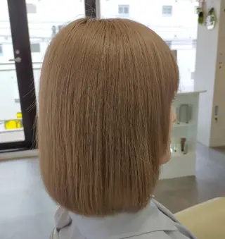ミディアム SiLO 🎀 𝕂𝕒𝕟𝕟𝕒のヘアスタイル