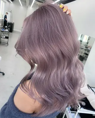 ロング 佐藤 まいらのヘアスタイル