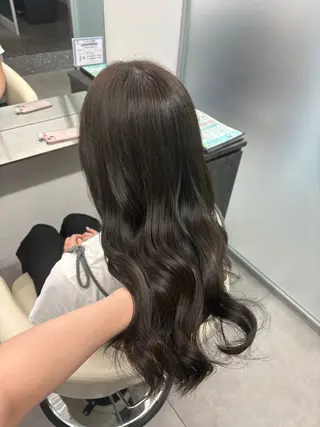 セミロング カラー 透明感カラー×顔周り mizuki🫧のヘアスタイル
