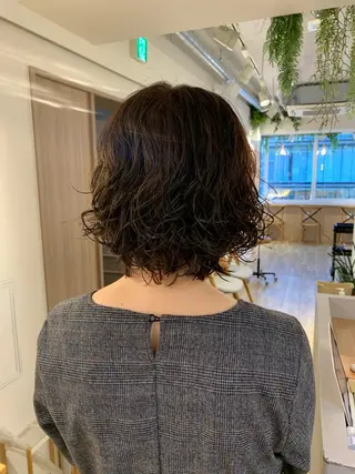 ショート カラー パーマ 詩織/パーマ /代官山のヘアスタイル