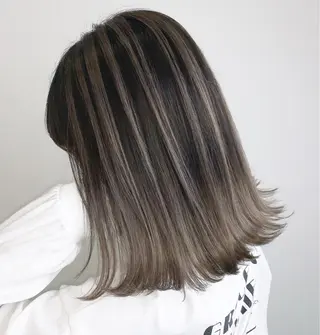 ミディアム 山田 絵里菜のヘアスタイル