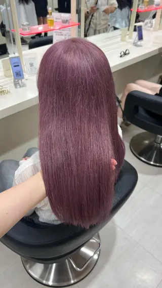 セミロング カラー ヘアアレンジ 韓国レイヤー＆ピンク 艶髪🩶maikoのヘアスタイル