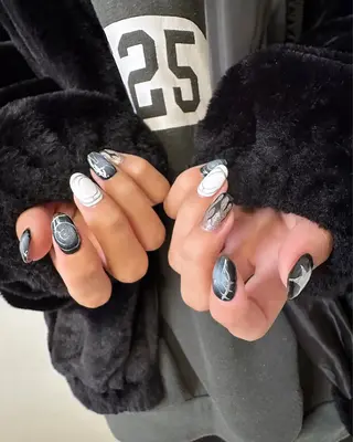 ショート 🦋Nail Amo🦋のネイルデザイン