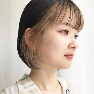 ショート カラー suvvy hairsalonのヘアスタイル