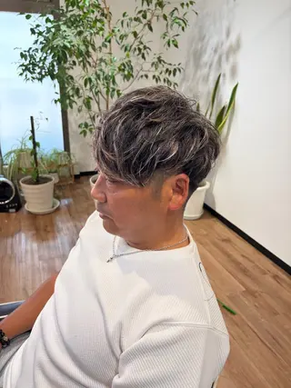 ショート カラー ✨ショート/ボブ 縮毛矯正✨アキラのヘアスタイル