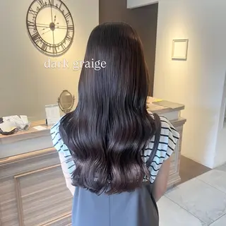 ロング カラー 川越 輝梨奈のヘアスタイル