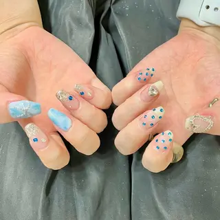 ネイル One’Ness Nana🤍のネイルデザイン