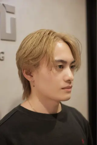ショート カラー メンズ 渋谷ハイトーンカラー とーまぴ🙀のヘアスタイル