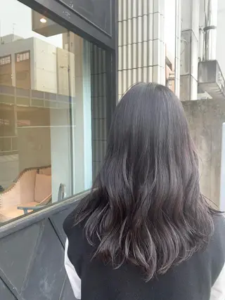 ロング カラー Takahashi Yuriのヘアスタイル