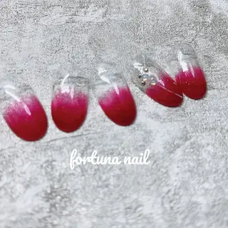 ネイル Nail •Head スパFortunaのネイルデザイン