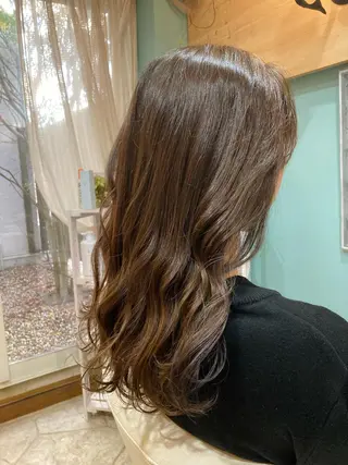 ロング カラー 谷川 穂のヘアスタイル