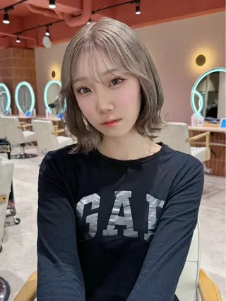 ショート カラー リピート率No1透明 感カラー/HANAのヘアスタイル