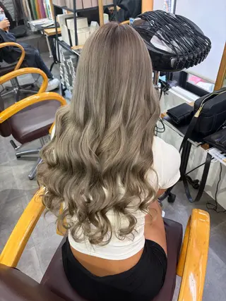 ロング ⭐️U-topia ⭐️和泉田　りさ⭐️のヘアスタイル
