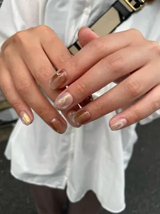 ネイル with hues AYAのネイルデザイン