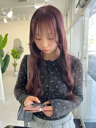 ロング カラー 長山 茉白のヘアスタイル