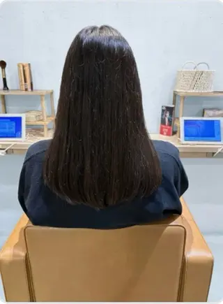 ロング ナチュラルヘア 神田一瑳のヘアスタイル