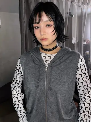 ミディアム 原田 朱里のヘアスタイル