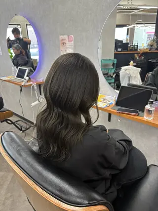セミロング chinatsu .のヘアスタイル