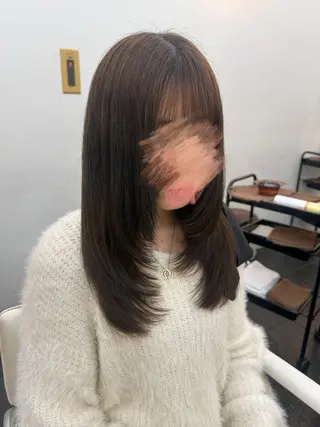 ロング 透明感カラー💎 岩崎美優のヘアスタイル