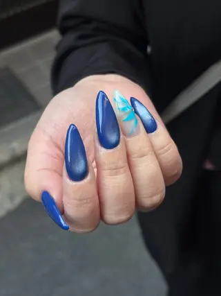 ロング One ♡ YUKINEのネイルデザイン