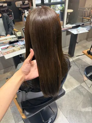 カラー wakaba 透明感カラーのヘアスタイル