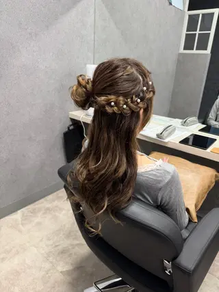 ロング ヘアアレンジ 加藤 碧唯のヘアスタイル