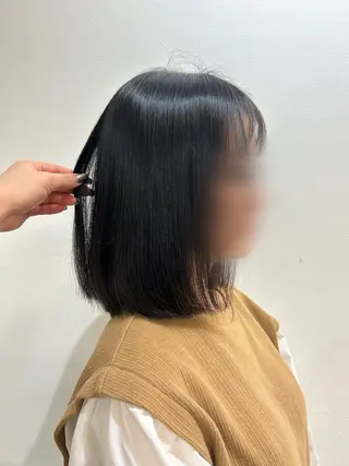 ショート 🩷透明感カラー 🩷レイヤー･ボブのヘアスタイル