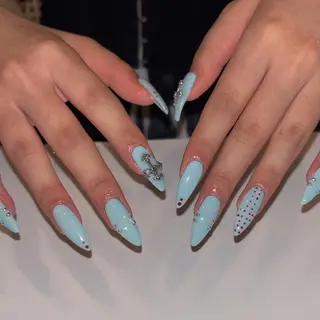 ネイル Luna Nailsのネイルデザイン