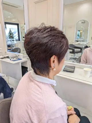 ショート Salon de with根本博史のヘアスタイル