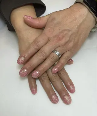ネイル with hues AYAのネイルデザイン