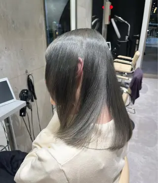 ミディアム mina🪐立川駅/ 無料ショートカットのヘアスタイル